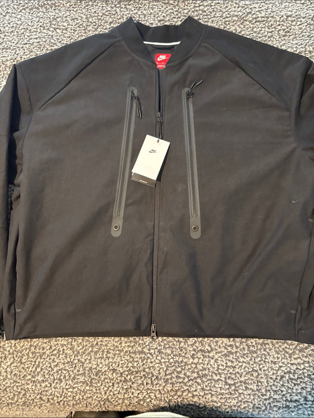 Nike Men’s Size XL Full Zip Bomber Style Jacket in Black NWT!